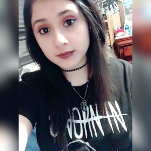 Meet your Posher, Danii